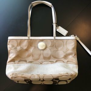 Classic coach khaki/cream tote snakeskin stripe